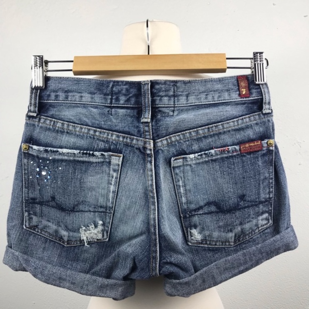 Distressed Roll Up Jean Shorts 7 For All Mankind - Picture 4 of 7